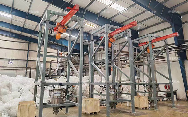 多臺(tái)敞開式噸包投料站客戶現(xiàn)場實(shí)拍